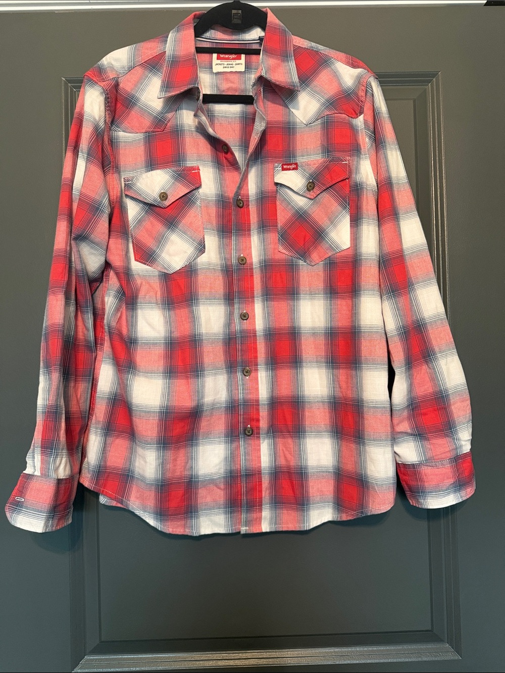 Wrangler Red, White & Blue Plaid Button-Down Shirt